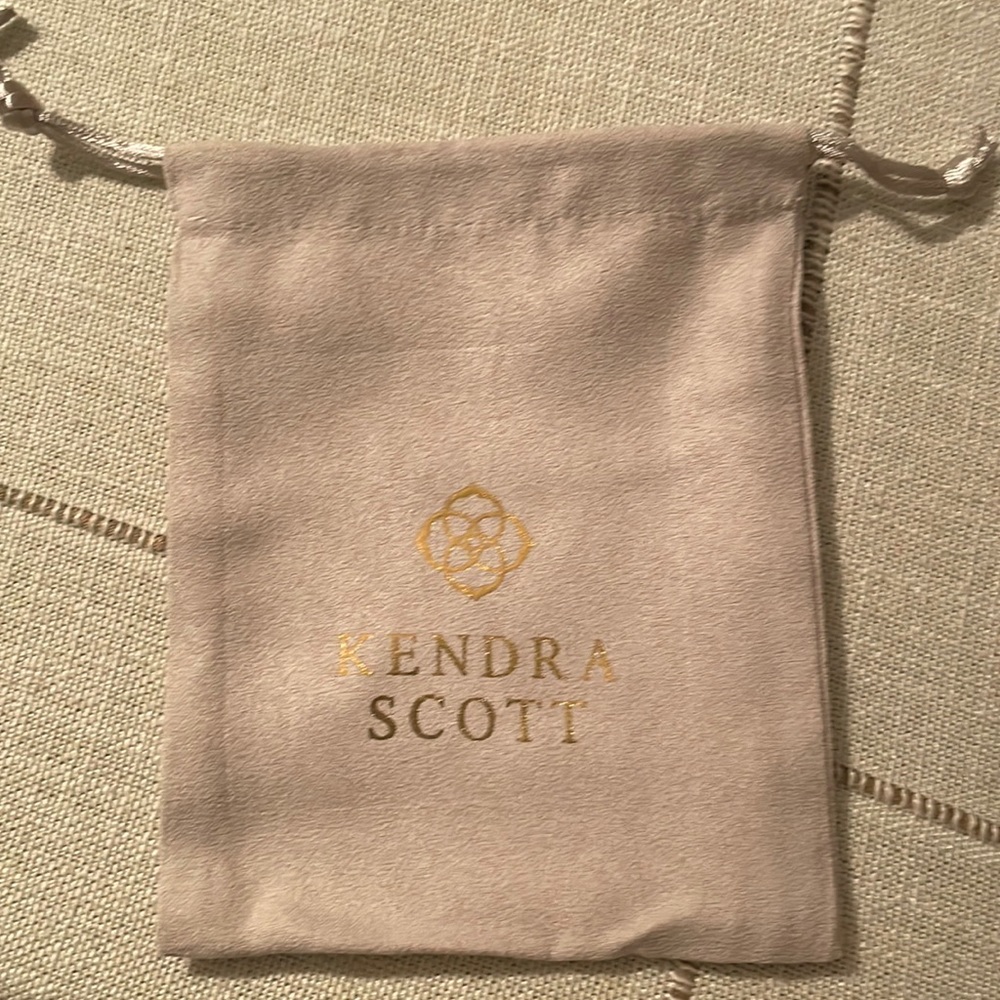 🌻3 for $25 Kendra Scott Jewelry Bag, new🌻